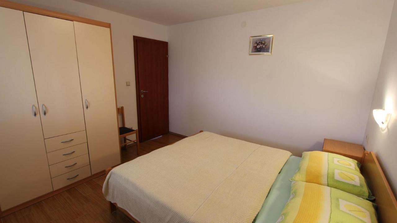 Apartments Kirincic Sveti Vid-Miholjice Екстериор снимка